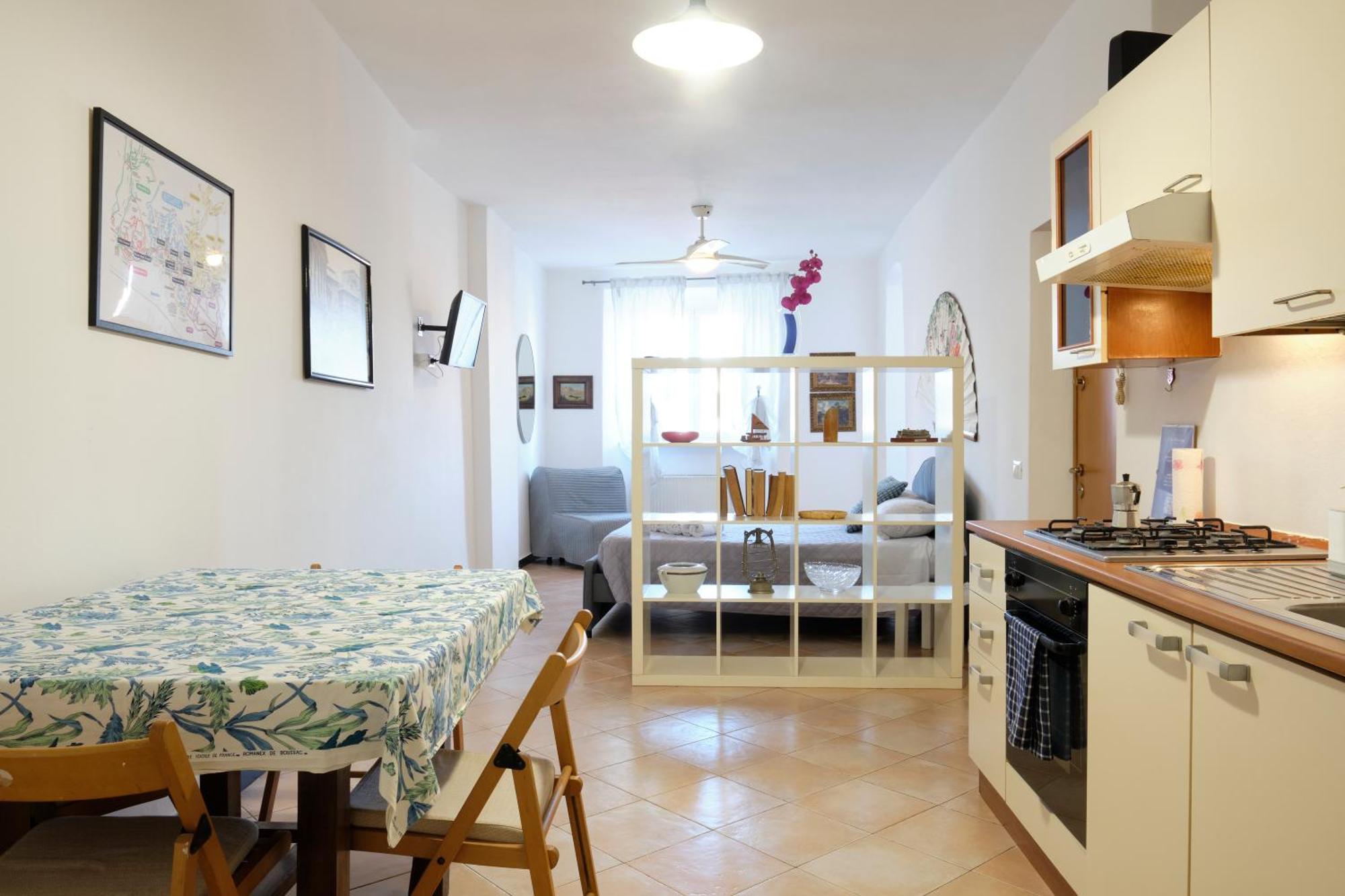 Cavour La Citta Vecchia Apartment Генуа Екстериор снимка