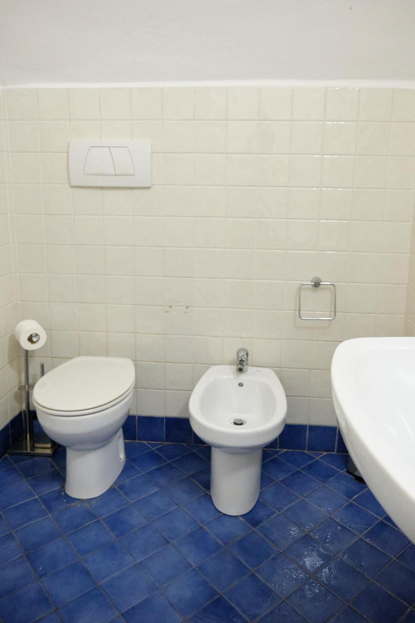 Cavour La Citta Vecchia Apartment Генуа Екстериор снимка